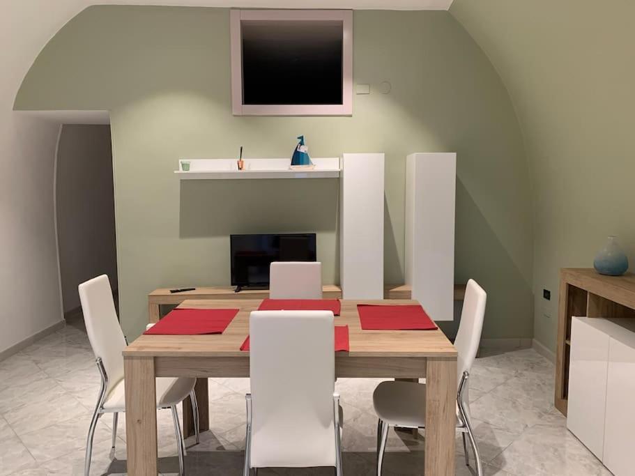 Ferienwohnung Casa - Torre Dell'Orologio Canosa di Puglia Exterior foto
